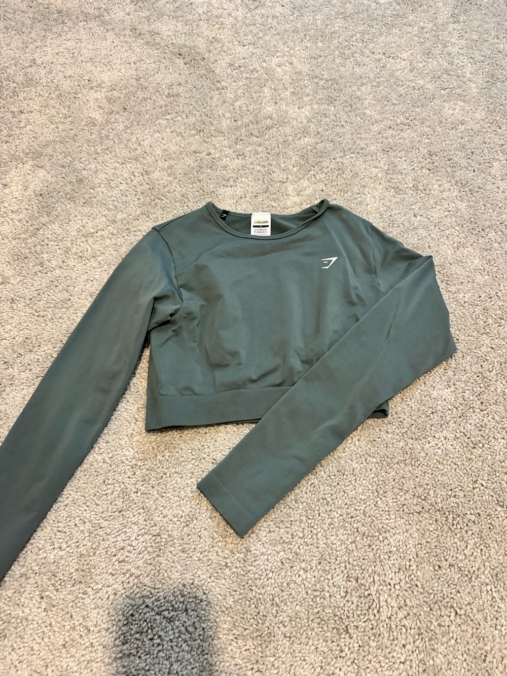 Gymshark Cropped Long Sleeve Top in Forest Green